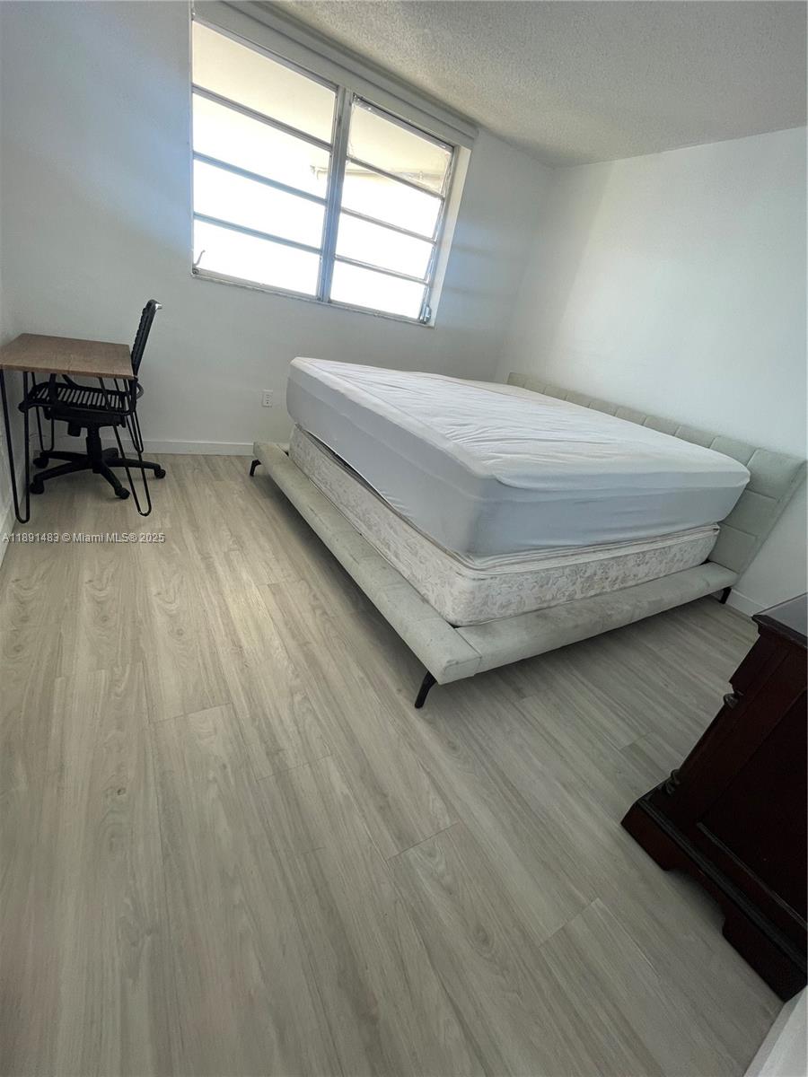 POINT EAST SEC III CONDO - Residential Lease