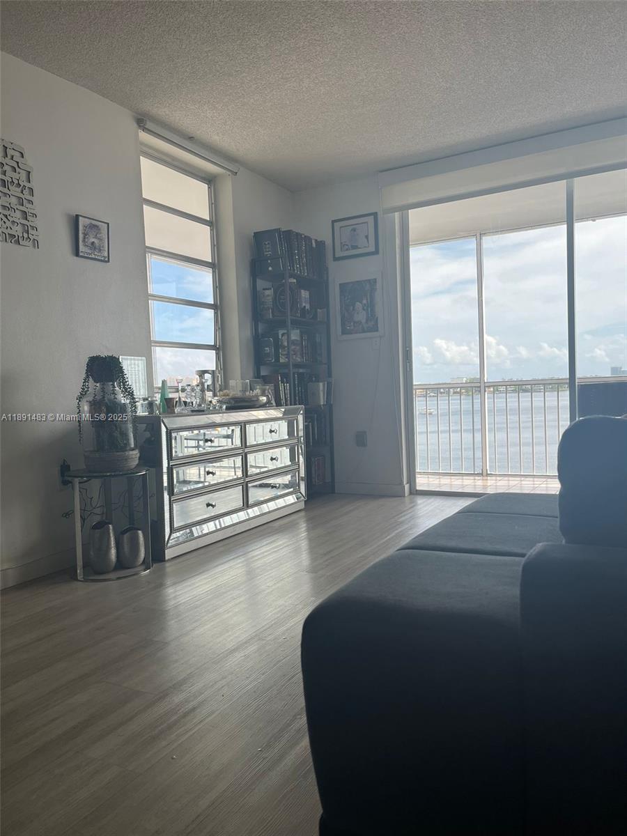 POINT EAST SEC III CONDO - Residential Lease