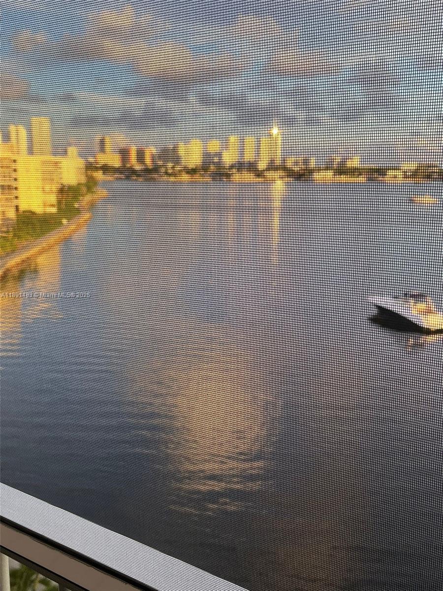 POINT EAST SEC III CONDO - Residential Lease