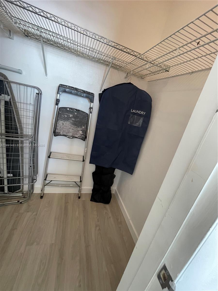 POINT EAST SEC III CONDO - Residential Lease