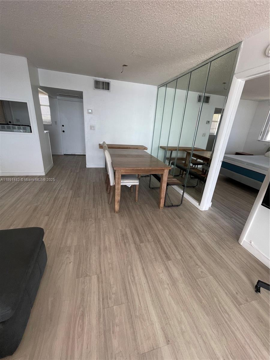 POINT EAST SEC III CONDO - Residential Lease