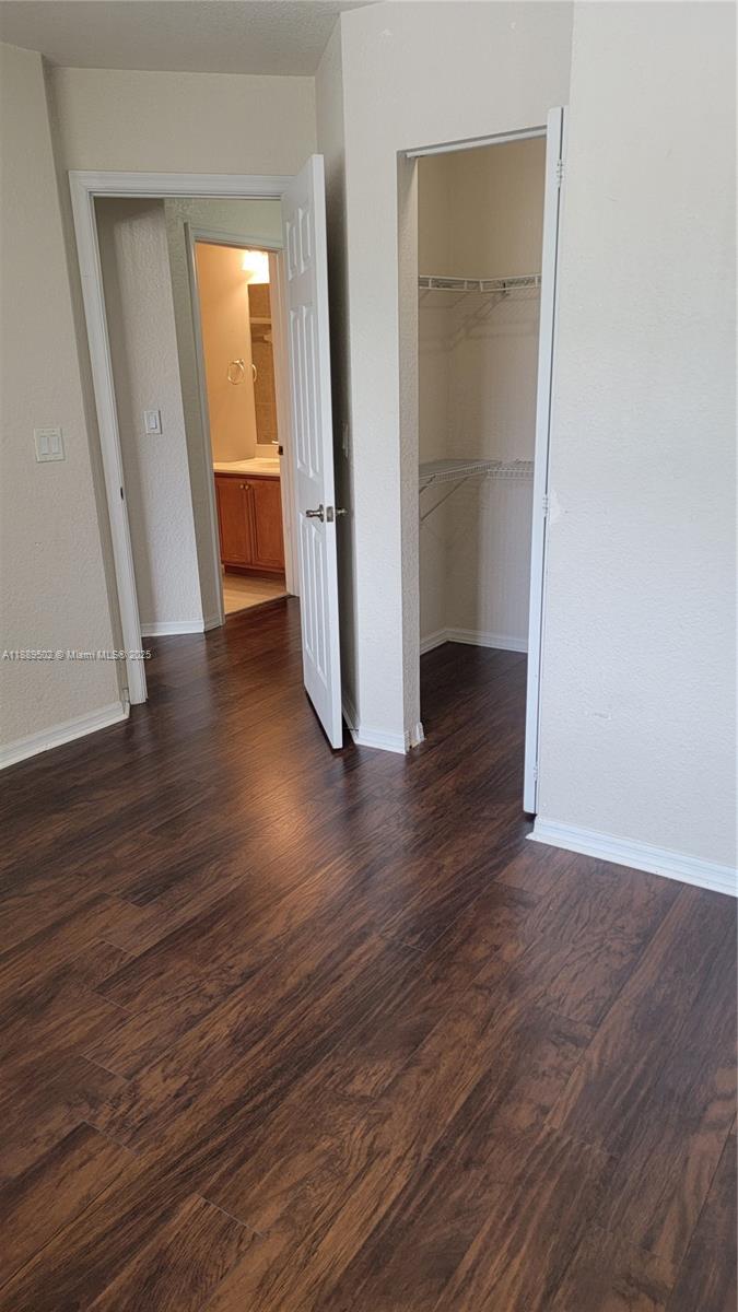 LYONS INDUSTRIAL PARK - Residential Lease