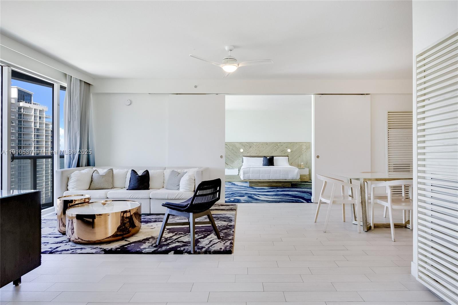 FORT LAUDERDALE RESIDENCE - Residential