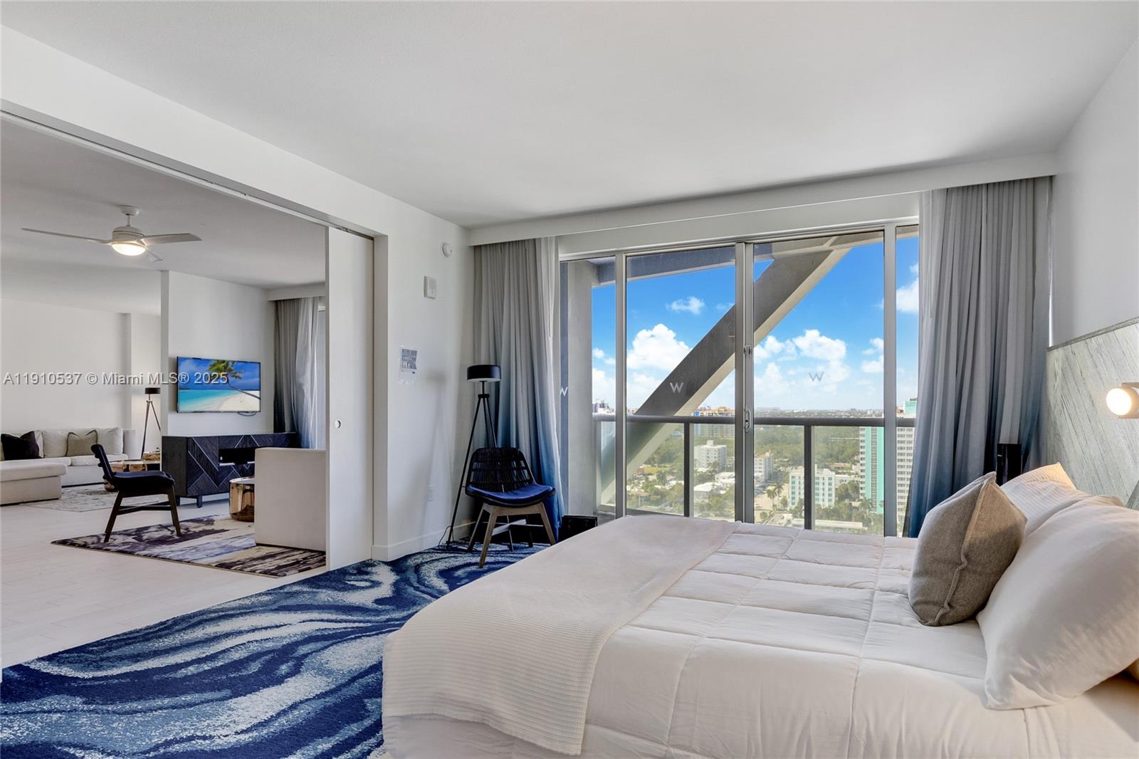 FORT LAUDERDALE RESIDENCE - Residential