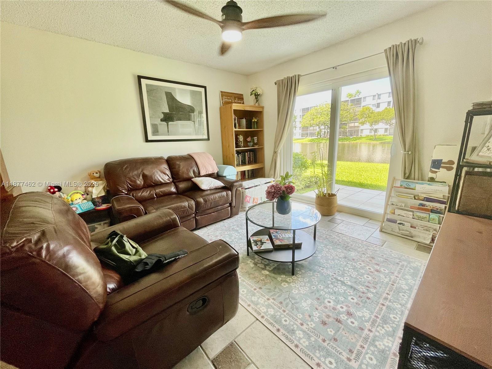CYPRESS BEND IV-11 CONDO - Residential