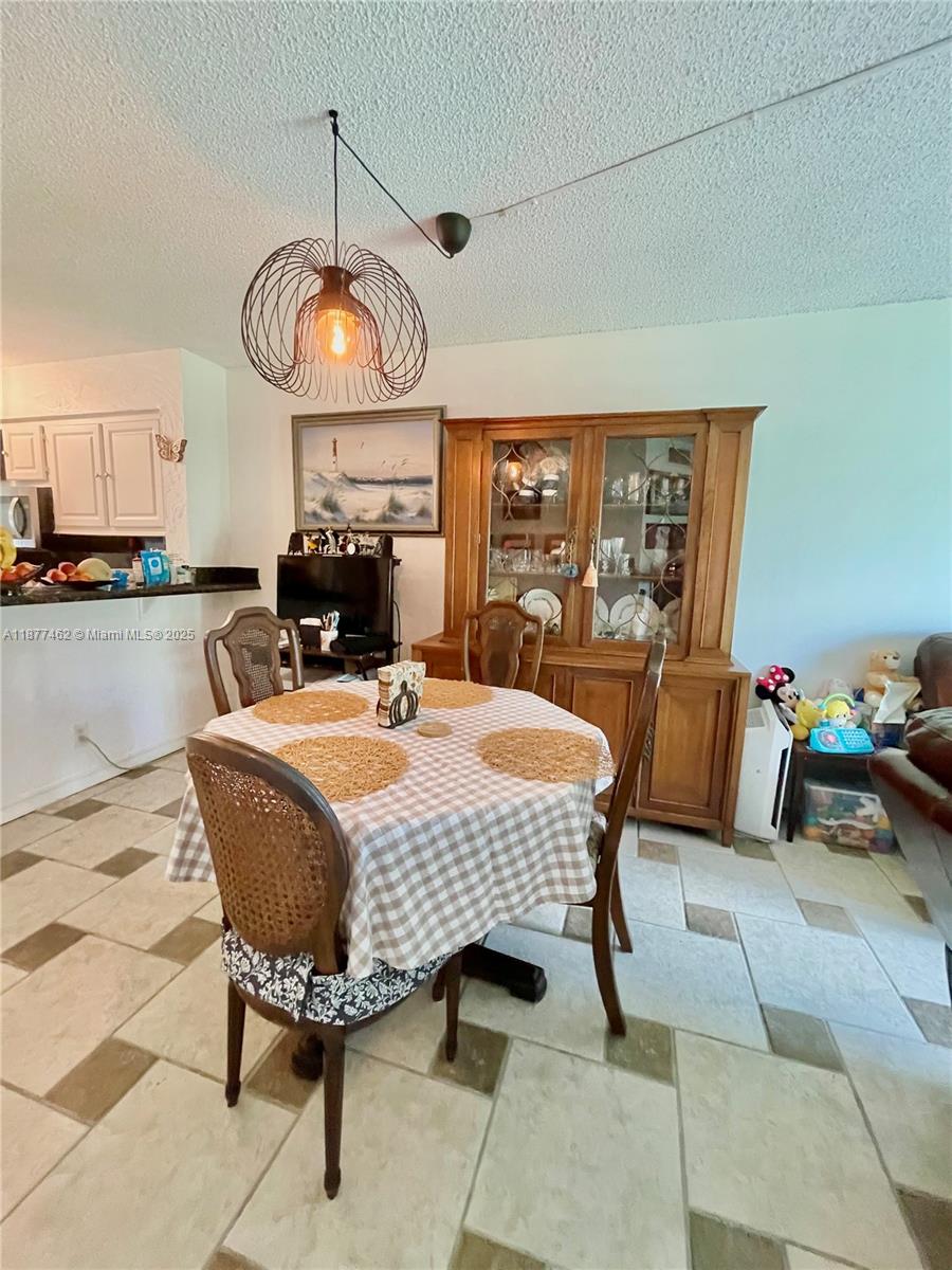 CYPRESS BEND IV-11 CONDO - Residential