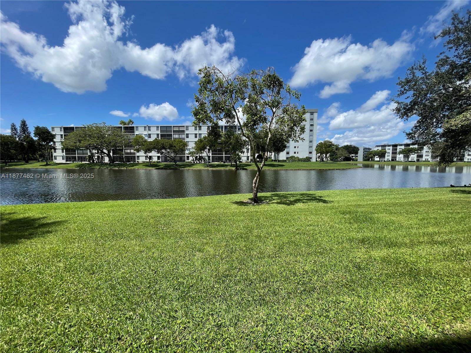 CYPRESS BEND IV-11 CONDO - Residential