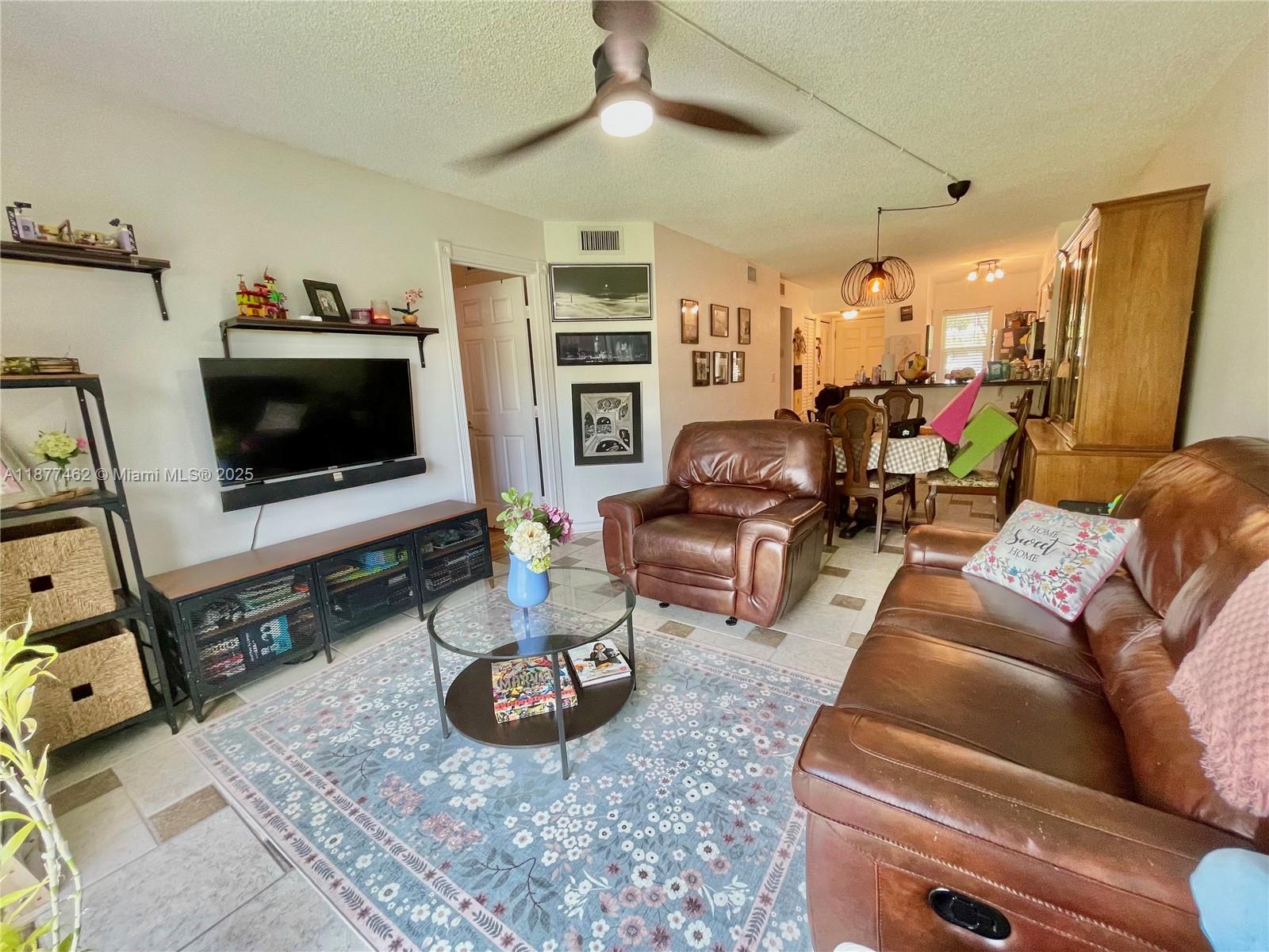 CYPRESS BEND IV-11 CONDO - Residential
