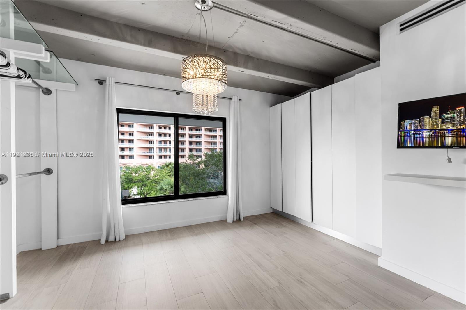 GABLES HARBOUR CONDO APTS - Residential