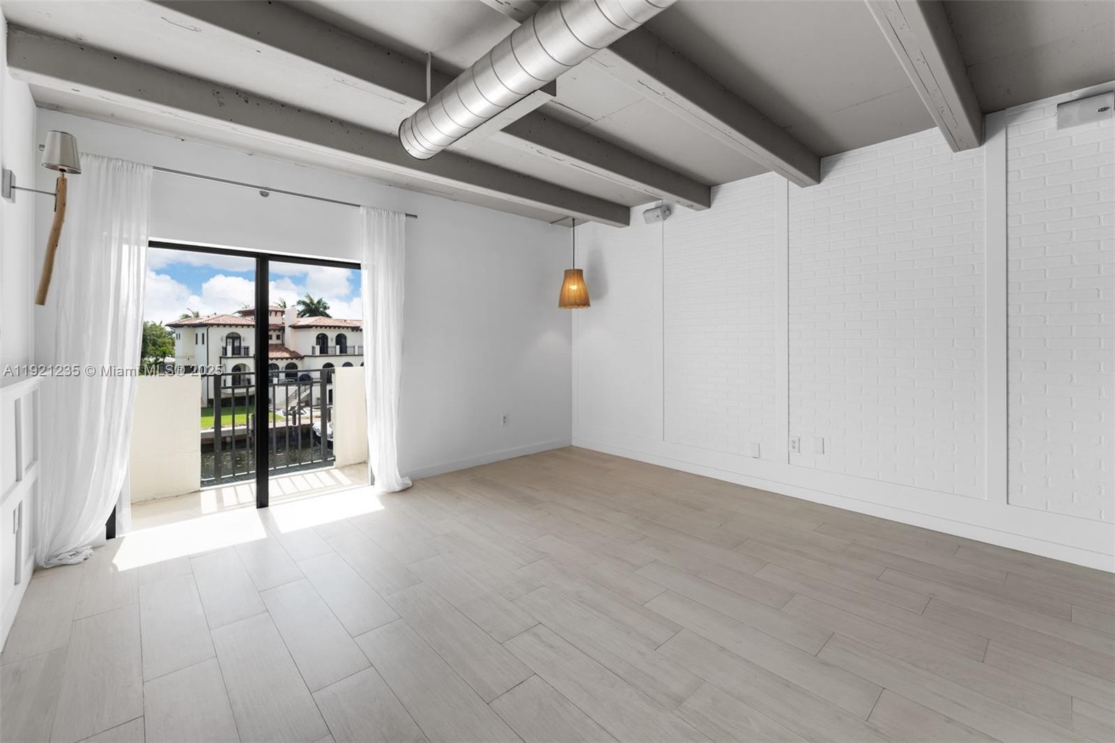 GABLES HARBOUR CONDO APTS - Residential