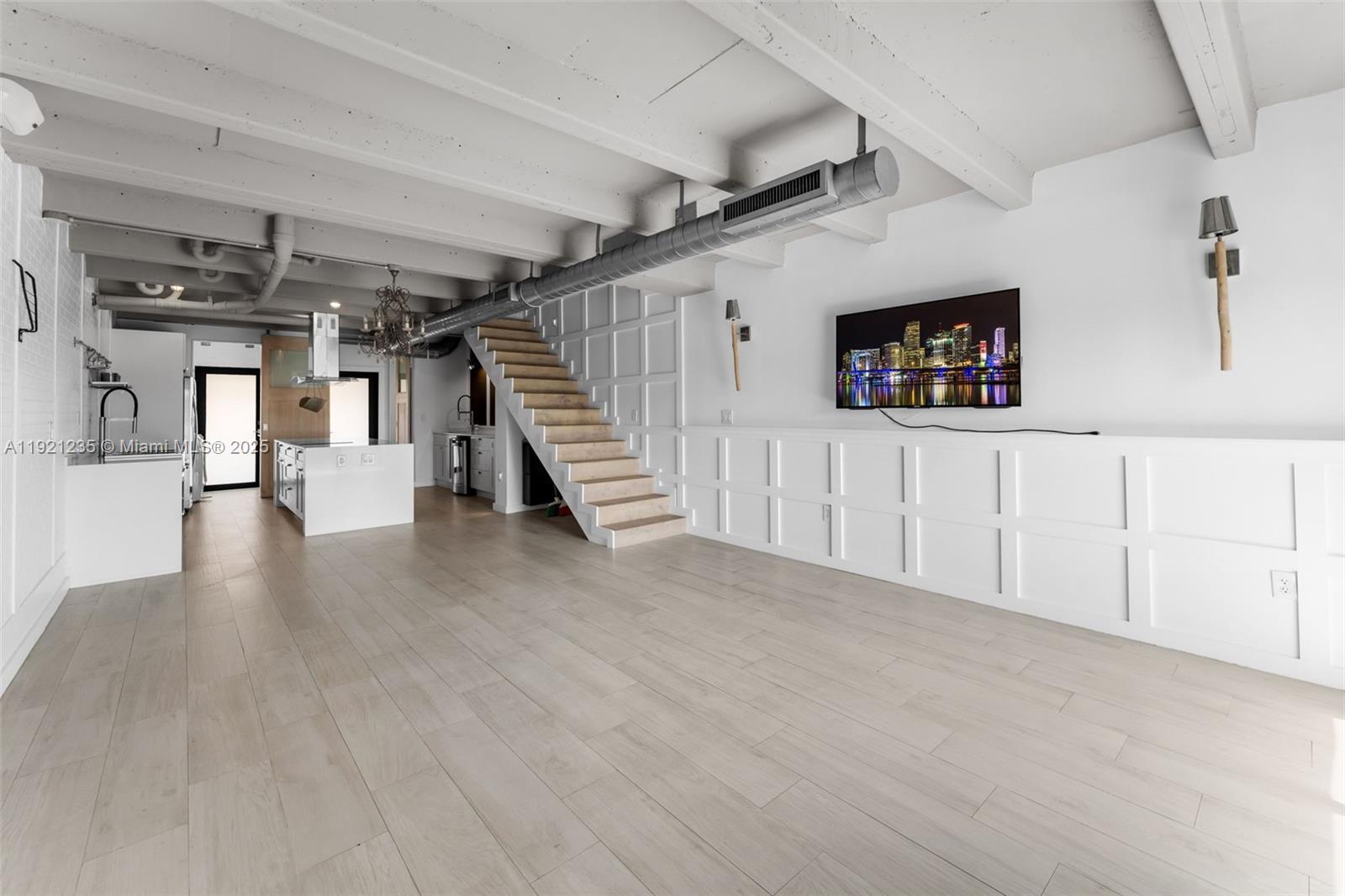 GABLES HARBOUR CONDO APTS - Residential