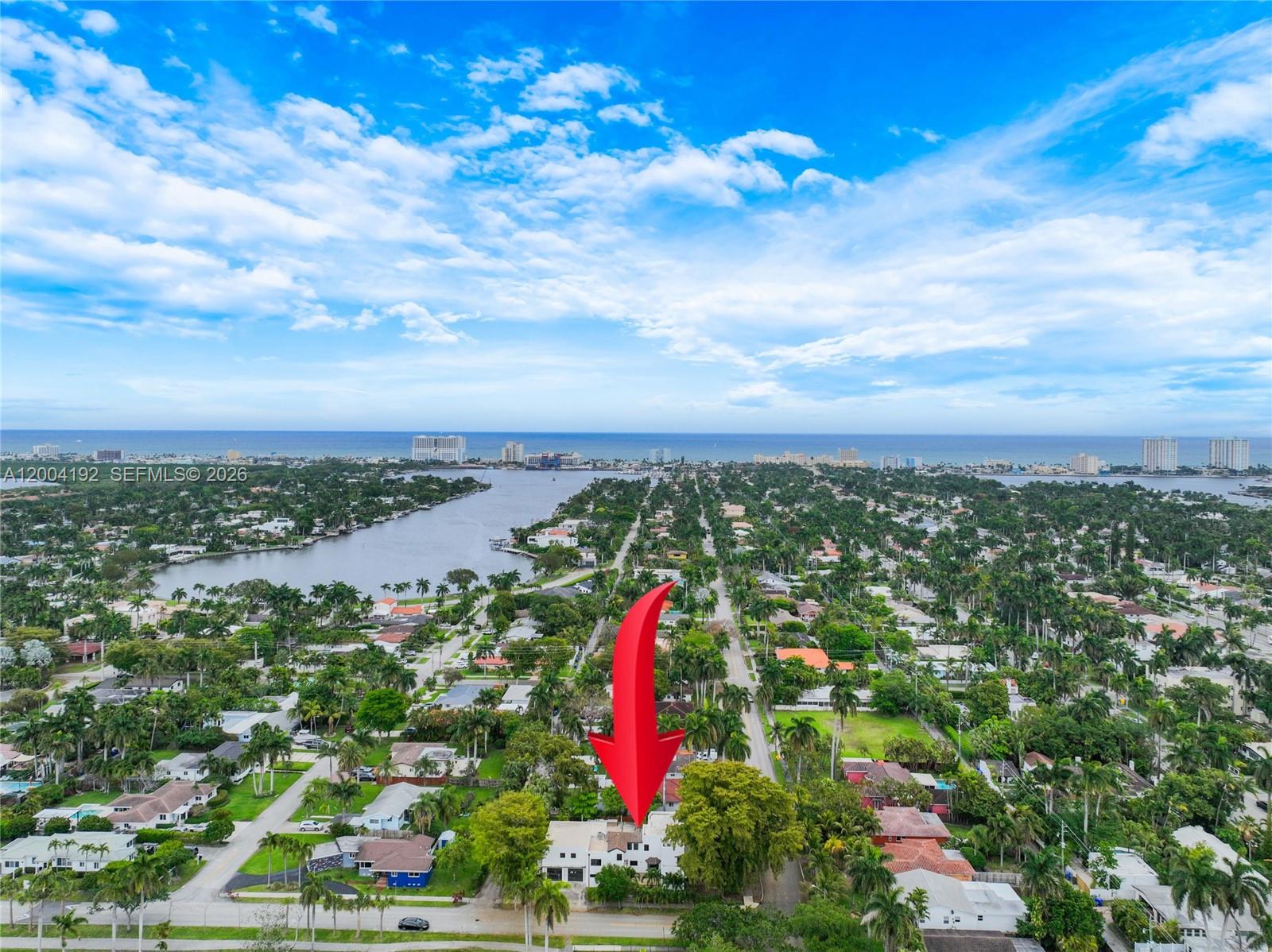 HOLLYWOOD LAKES SECTION - Residential