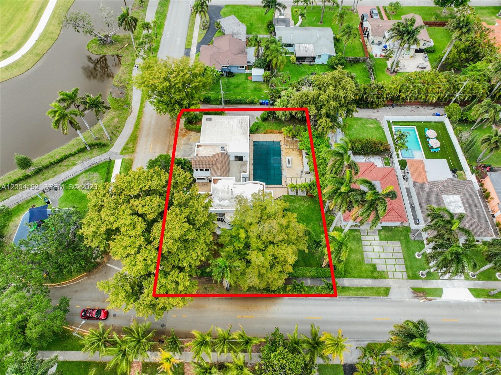 HOLLYWOOD LAKES SECTION - Residential