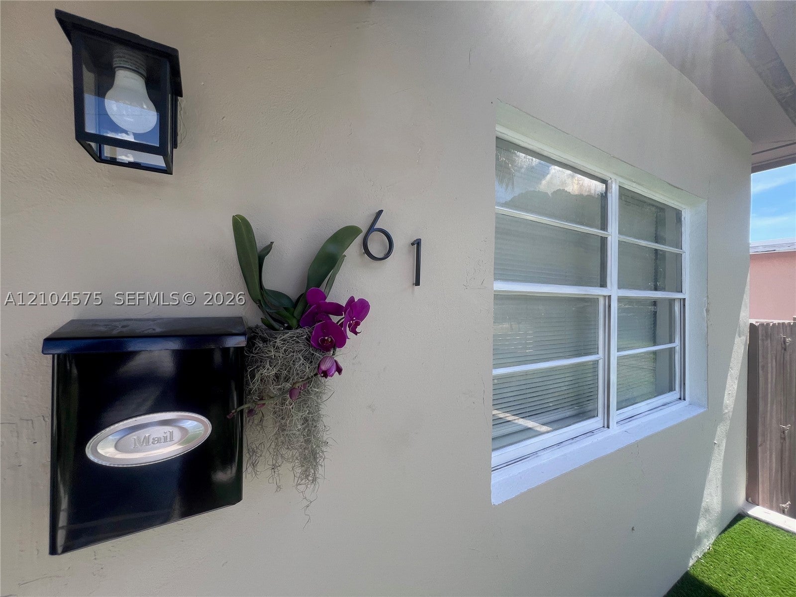 61 SW 55th Ave