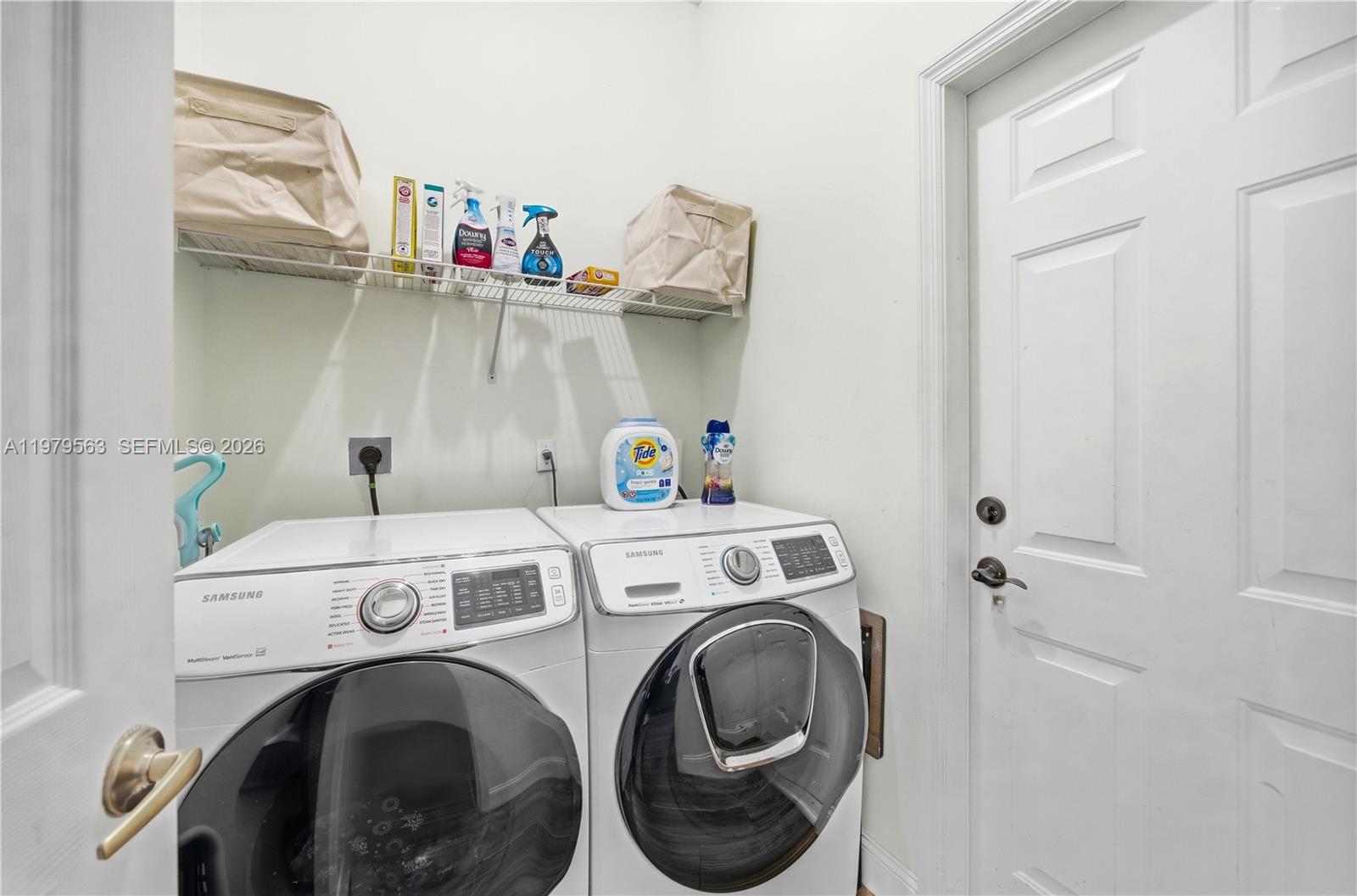 KEYS-GATE NO 1 - Residential