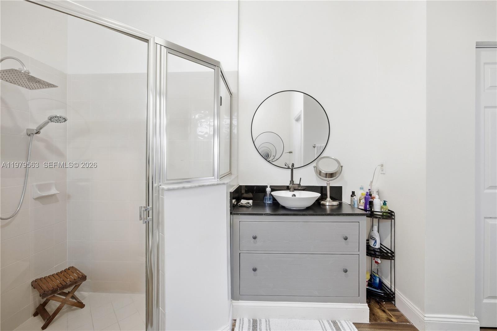 KEYS-GATE NO 1 - Residential