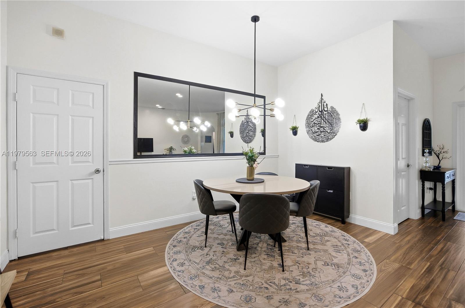 KEYS-GATE NO 1 - Residential