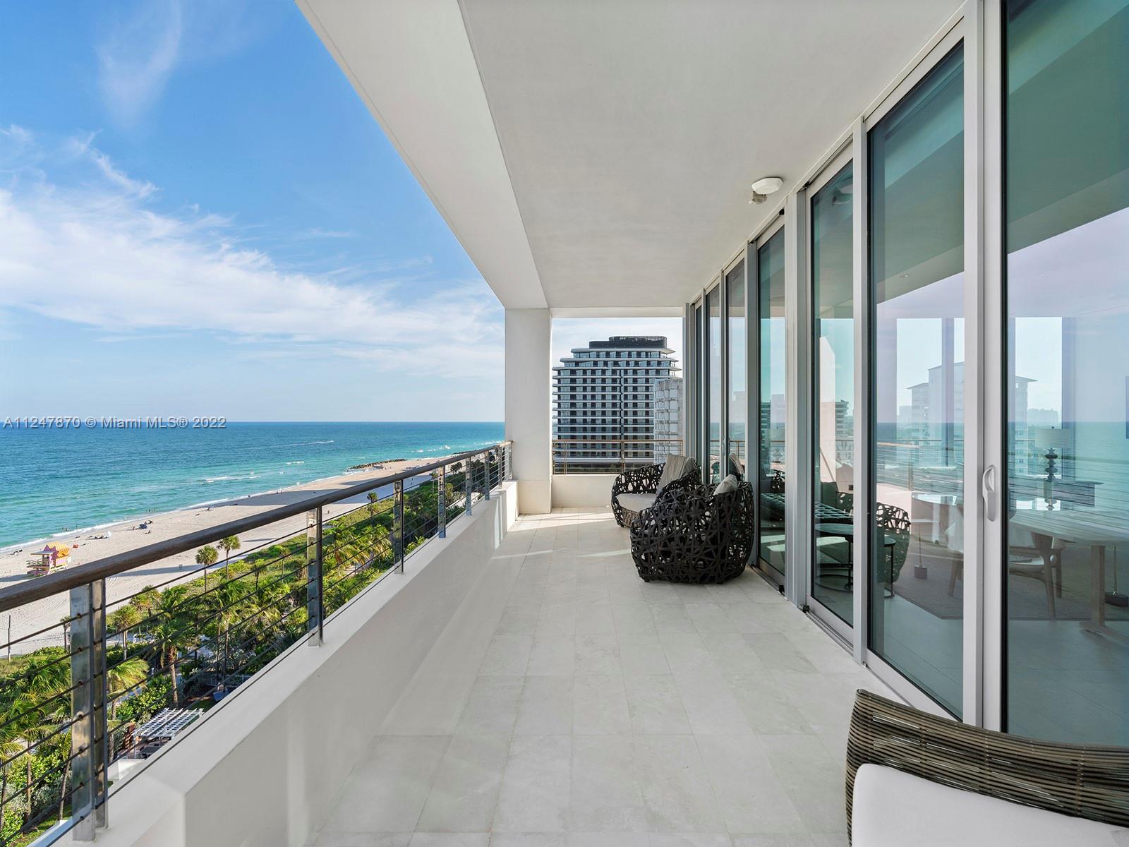 BEACH HOUSE 8 - Residential