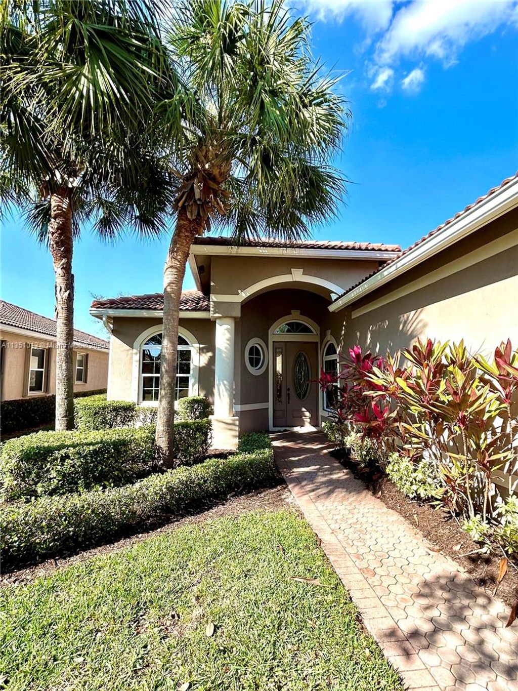 Photo of 9212 Short Chip Cir, Port Saint Lucie, FL 34986 (MLS # A11351013)