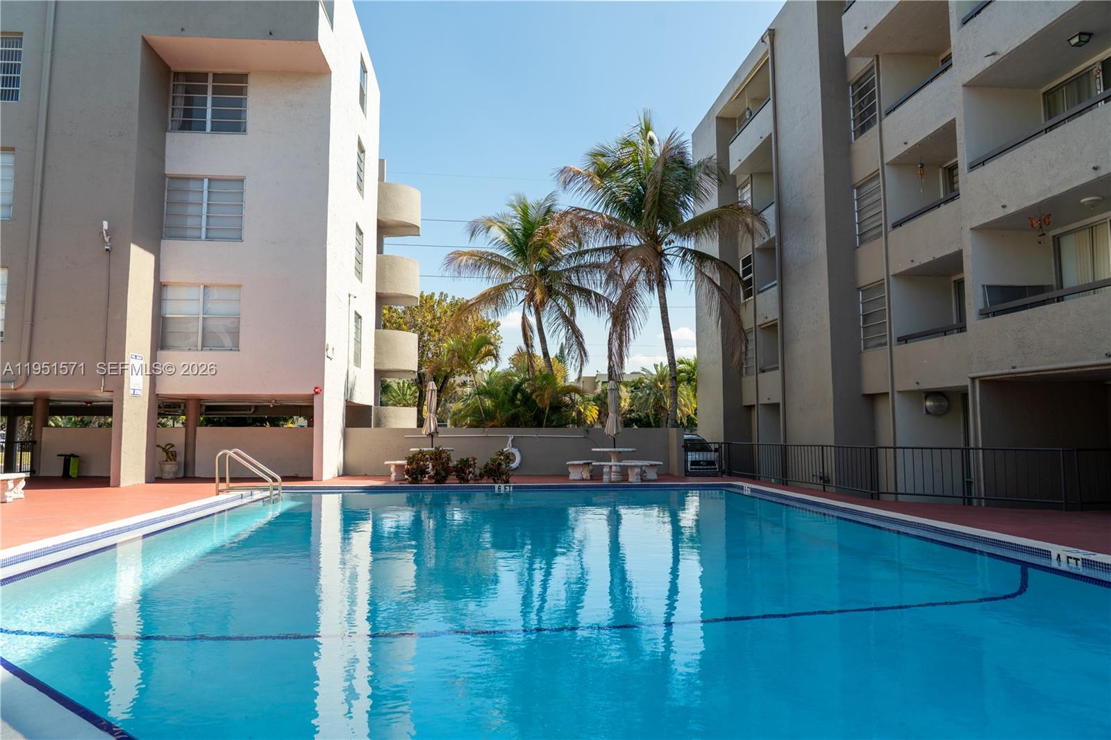 SANDALWOOD CONDO APTS - Residential