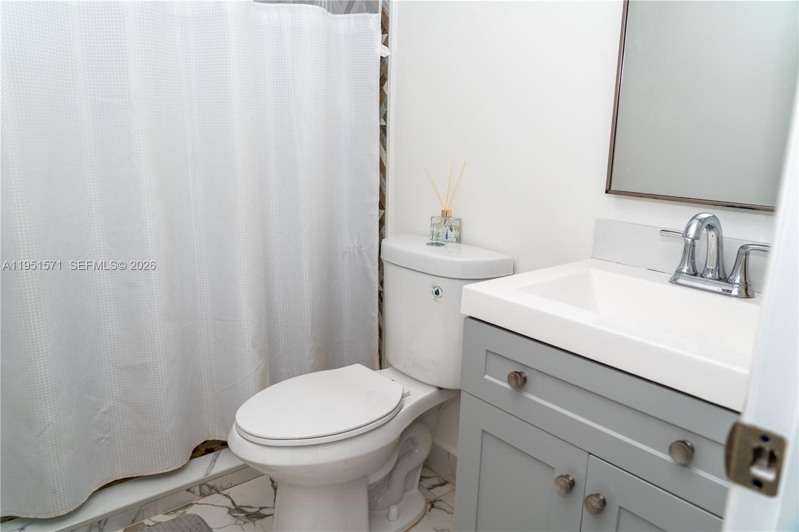 SANDALWOOD CONDO APTS - Residential