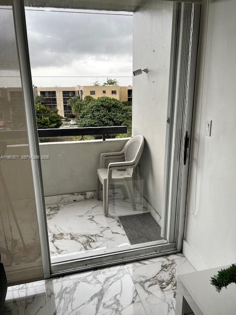 SANDALWOOD CONDO APTS - Residential