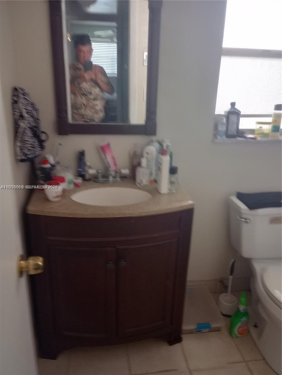 SUNRISE LAKES 59 CONDO - Residential Lease