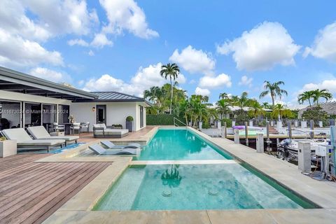 A home in Lauderdale By The Sea