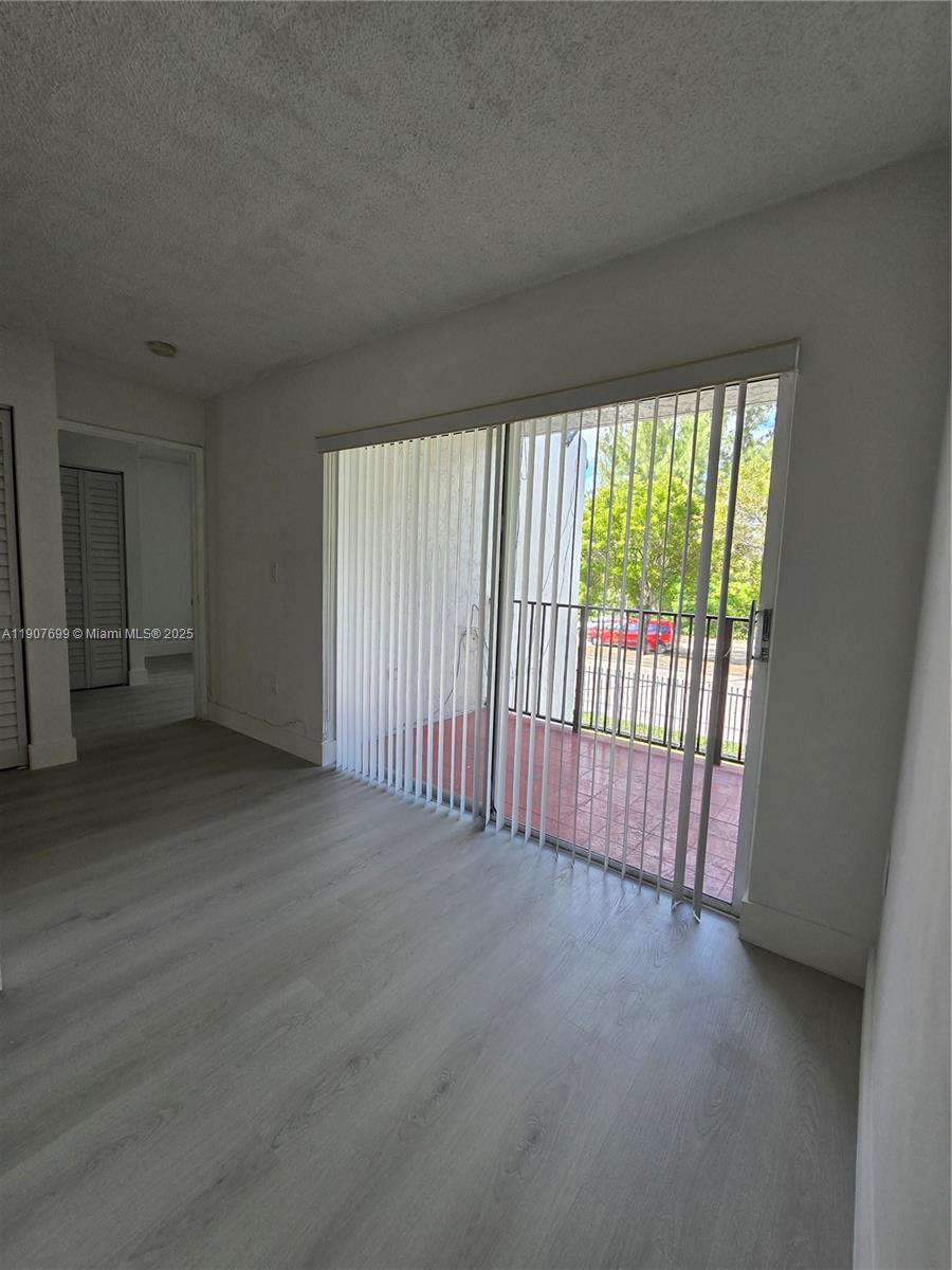 VILLA REAL CONDO NO 7 - Residential