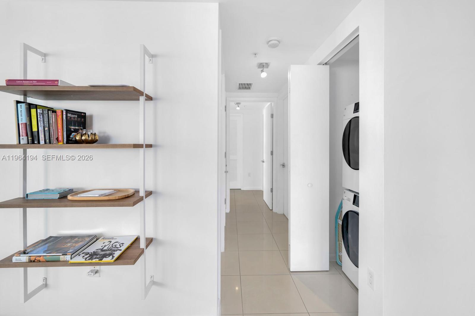 MIDBLOCK MIAMI CONDO - Residential