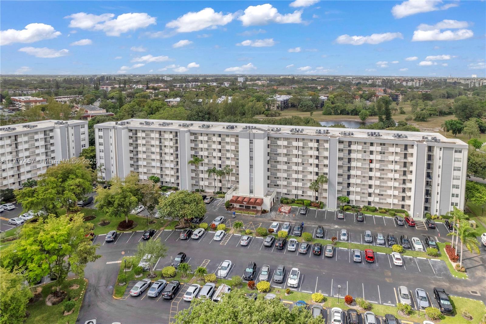 GREENS OF INVERRARY PHASE - Residential