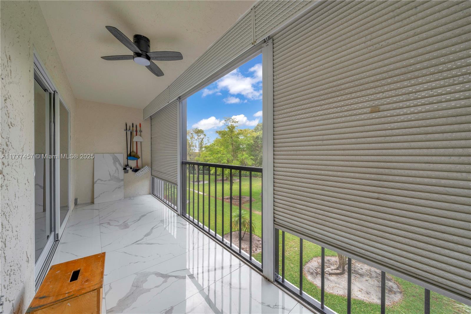 GREENS OF INVERRARY PHASE - Residential