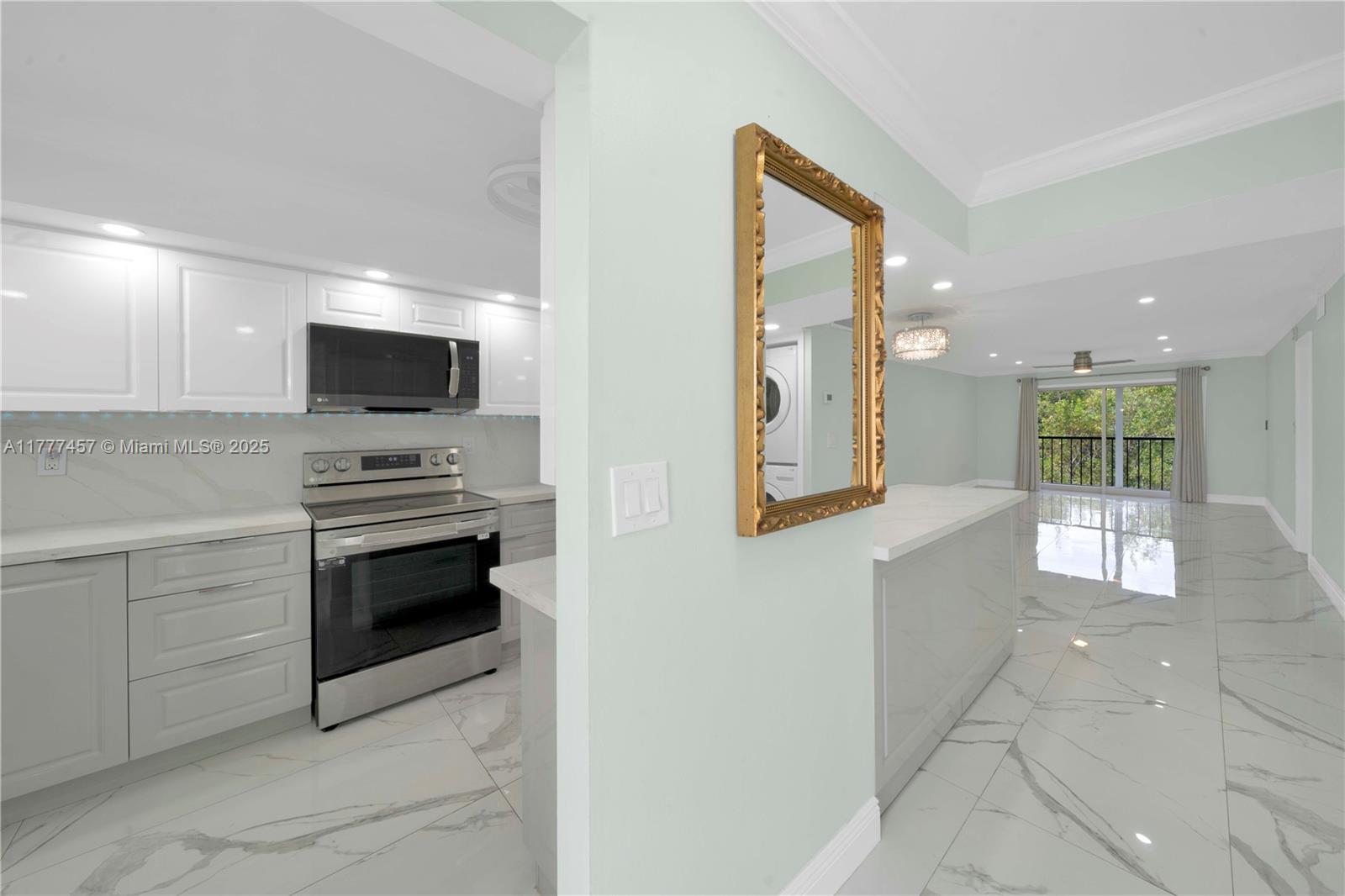 GREENS OF INVERRARY PHASE - Residential