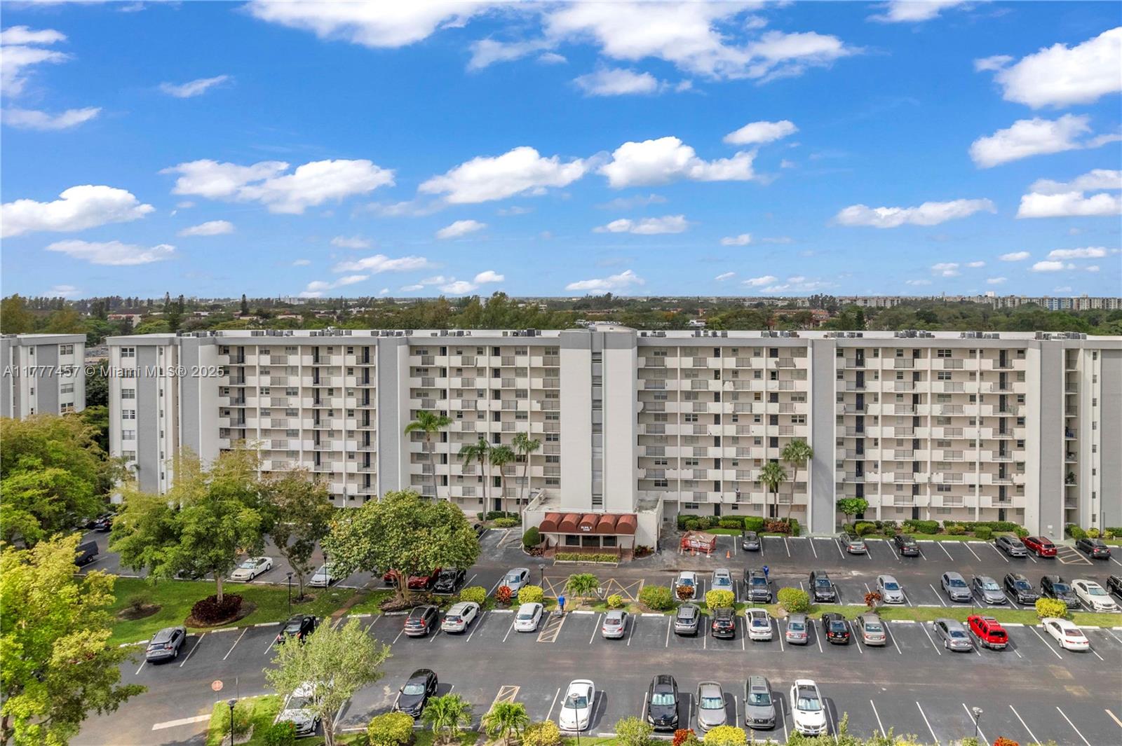 GREENS OF INVERRARY PHASE - Residential