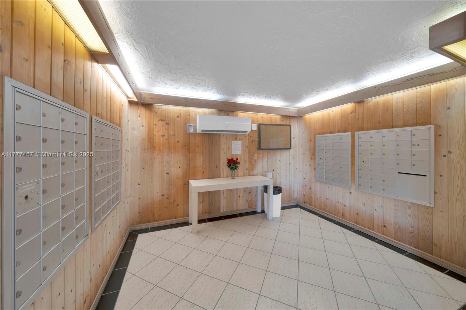 GREENS OF INVERRARY PHASE - Residential