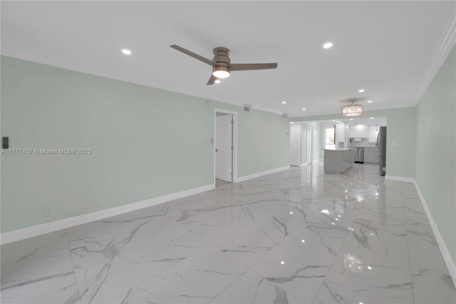 GREENS OF INVERRARY PHASE - Residential