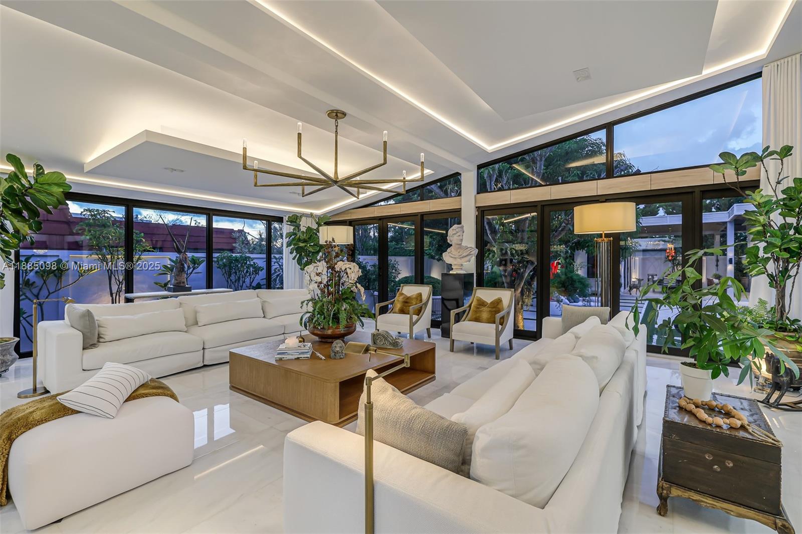 TORRES TOWER - Residential