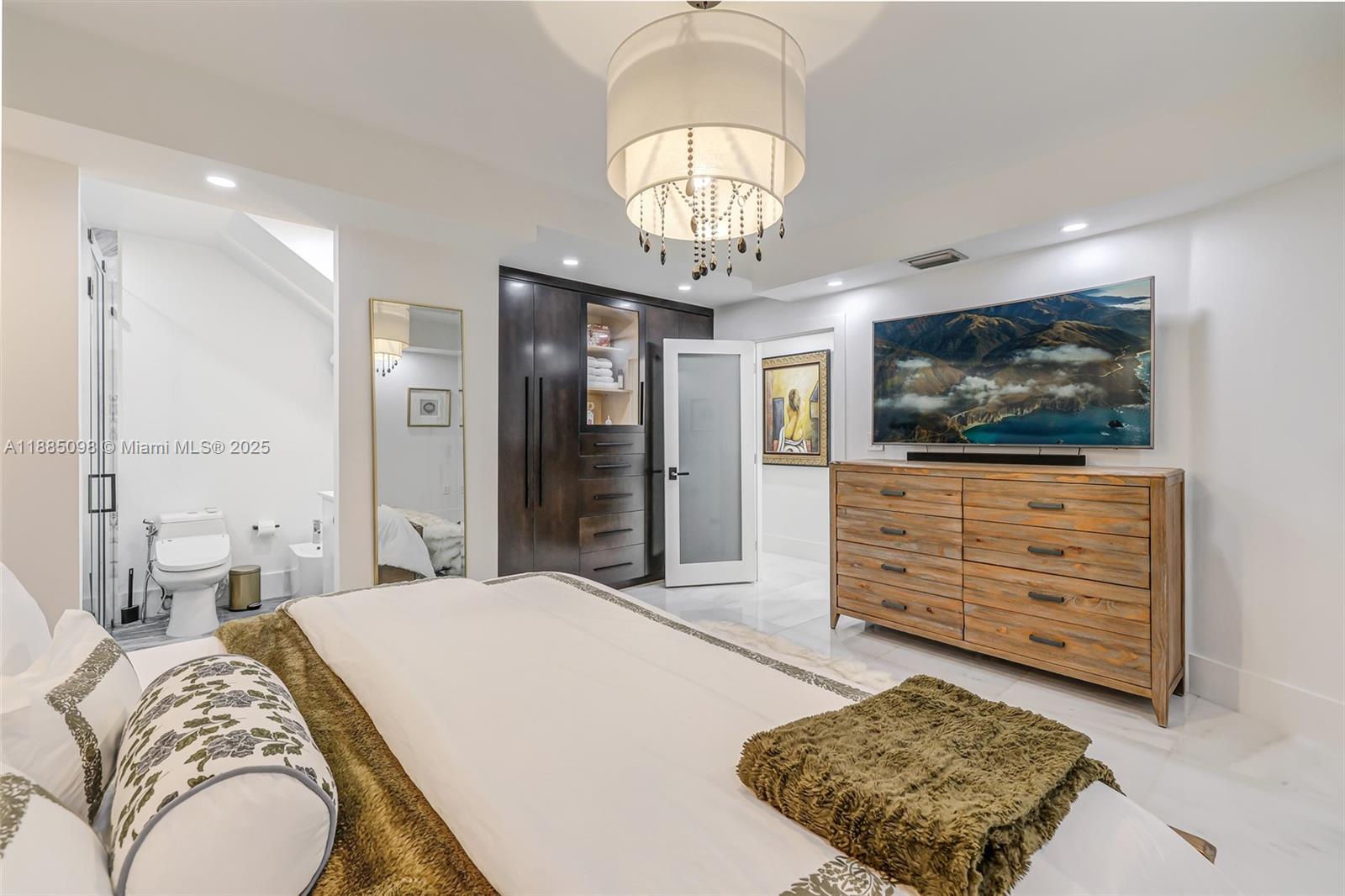 TORRES TOWER - Residential