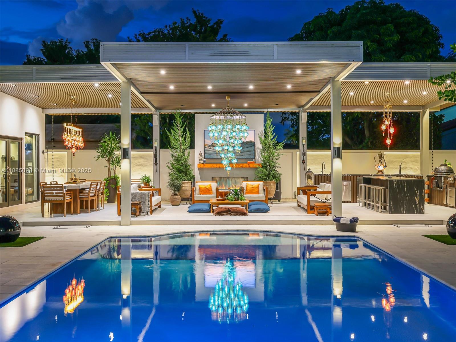 TORRES TOWER - Residential