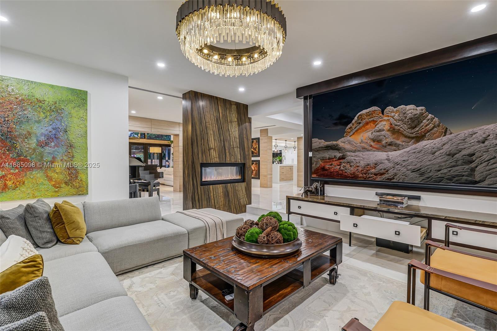 TORRES TOWER - Residential