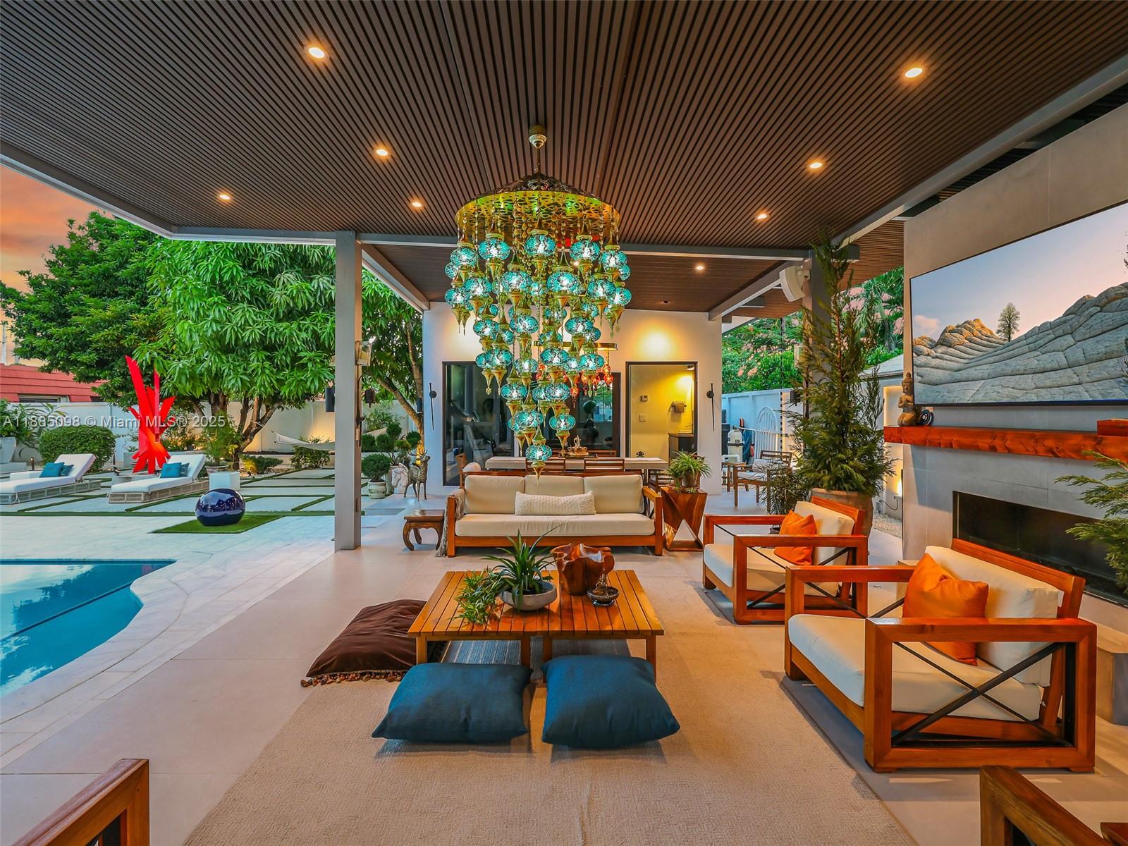 TORRES TOWER - Residential