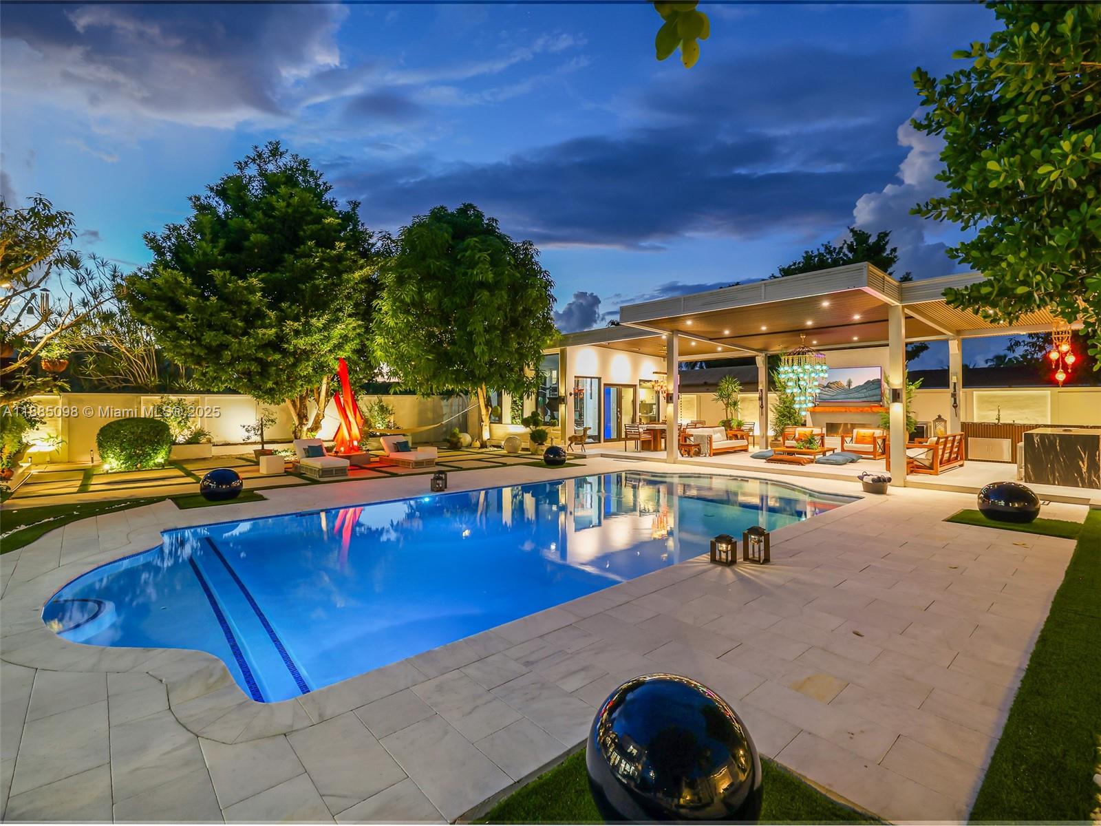 TORRES TOWER - Residential