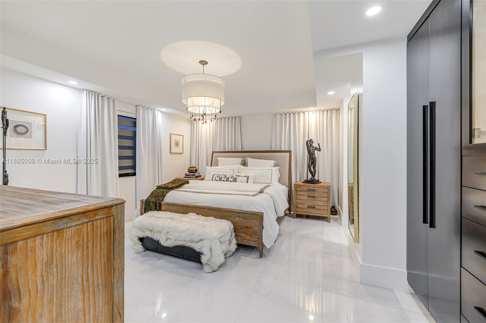 TORRES TOWER - Residential