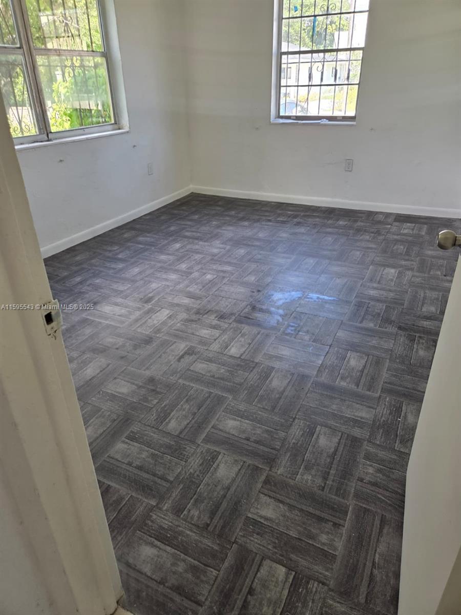 PINE HIGHLANDS - Residential Lease