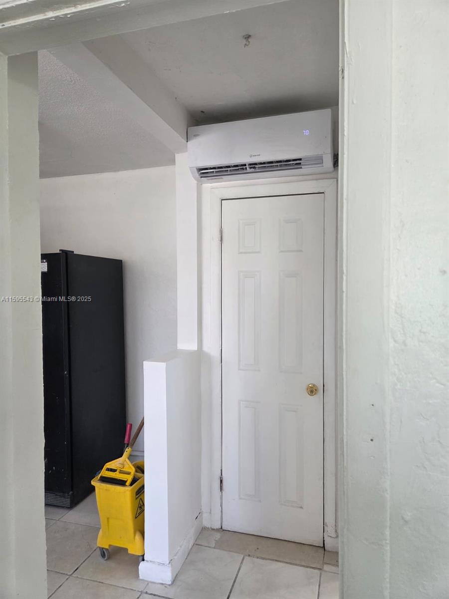 PINE HIGHLANDS - Residential Lease