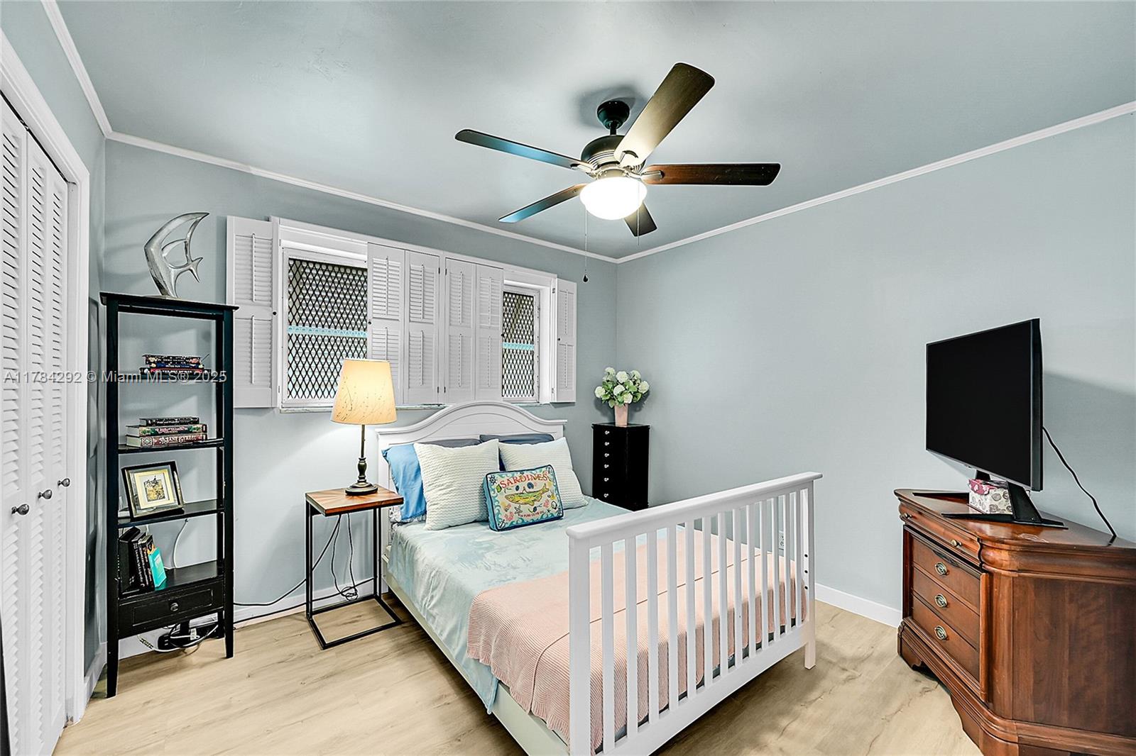 IMPERIAL POINT 2 SEC - Residential