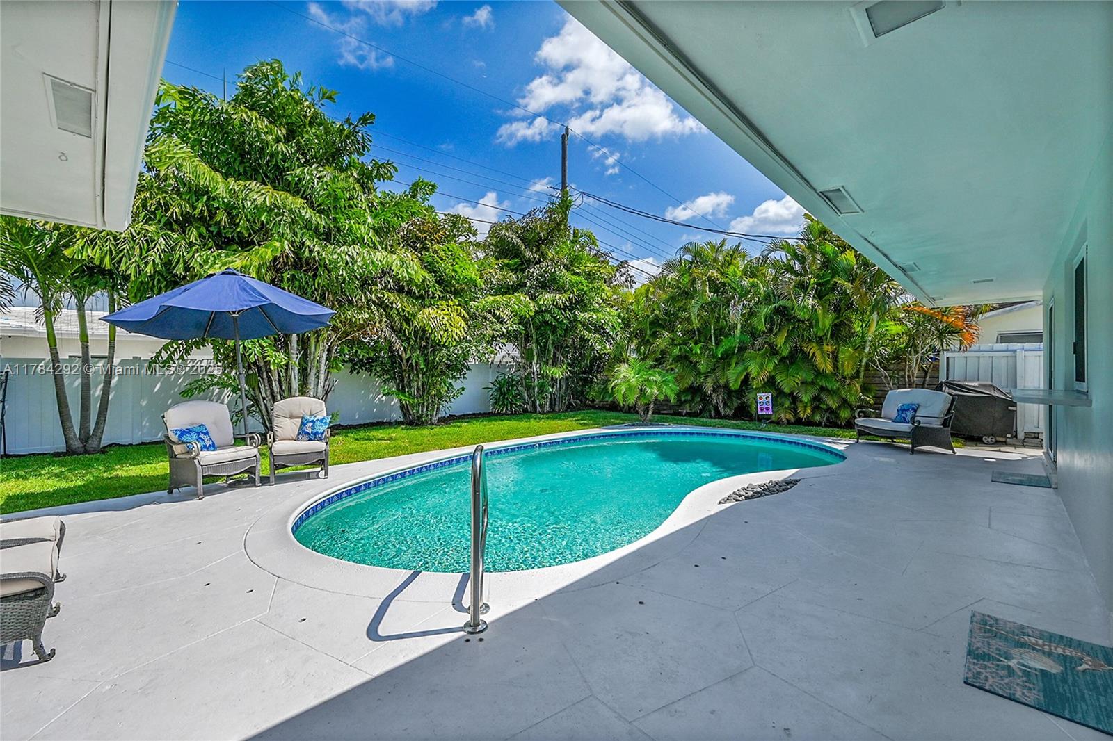 IMPERIAL POINT 2 SEC - Residential