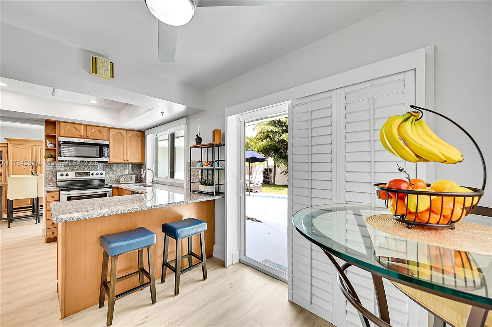 IMPERIAL POINT 2 SEC - Residential