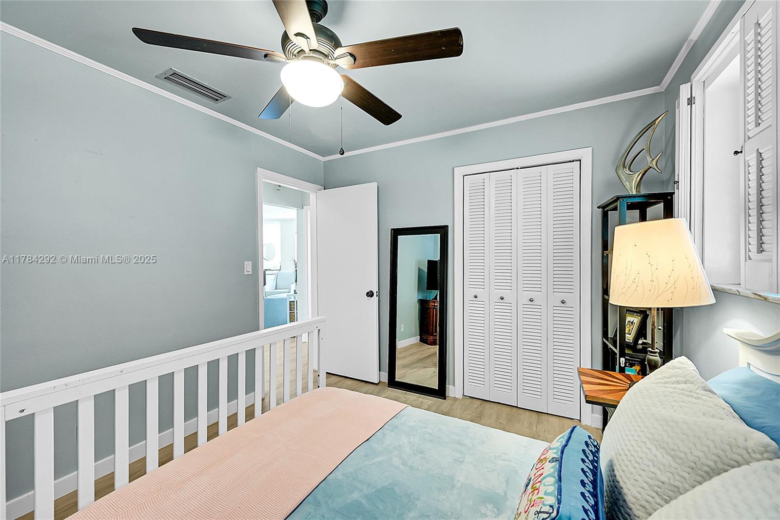 IMPERIAL POINT 2 SEC - Residential