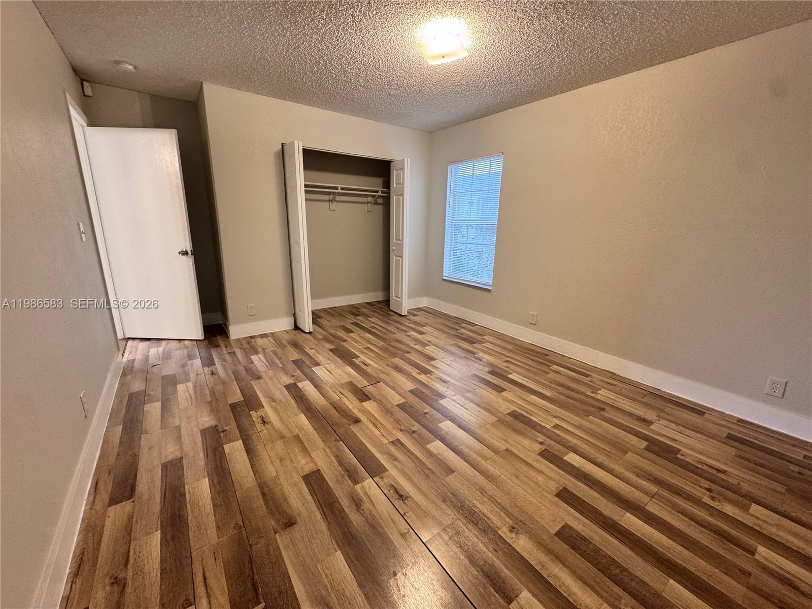 LINCOLN PARK CORR PLAT - Residential Lease